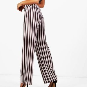 NWT Boohoo Annabel stripe wide leg trouser